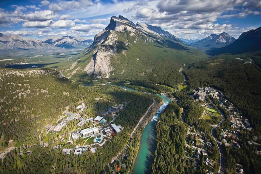 North House - Mountain Home- The Real Rockies Experience Holiday home Banff